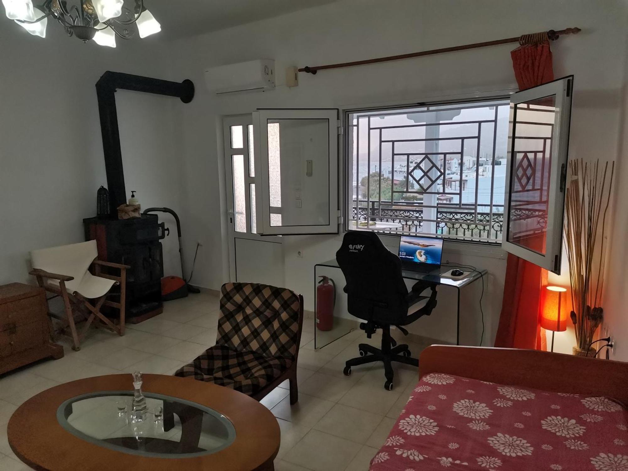 דירות Koutsourás Stratos Sunset House מראה חיצוני תמונה